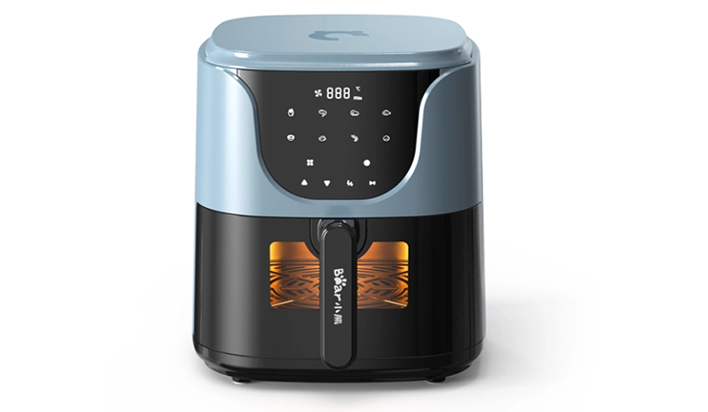 Czy do frytkownicy można włożyć folię aluminiową?