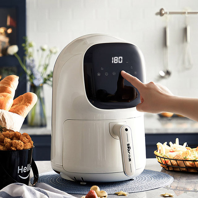 Astronaut Smart Air Fryer z widocznym oknem